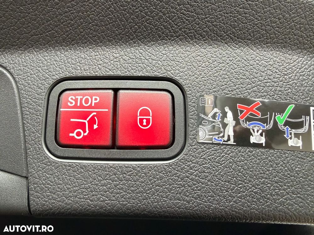 Mercedes-Benz GLE - 29