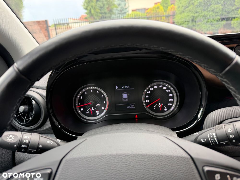 Hyundai i10 1.2 Automatik Trend - 27