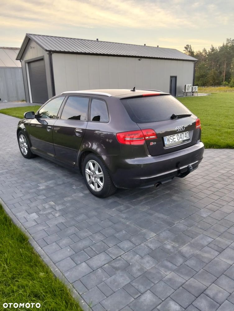 Audi A3 Sportback 2.0 TDI DPF Ambiente - 13