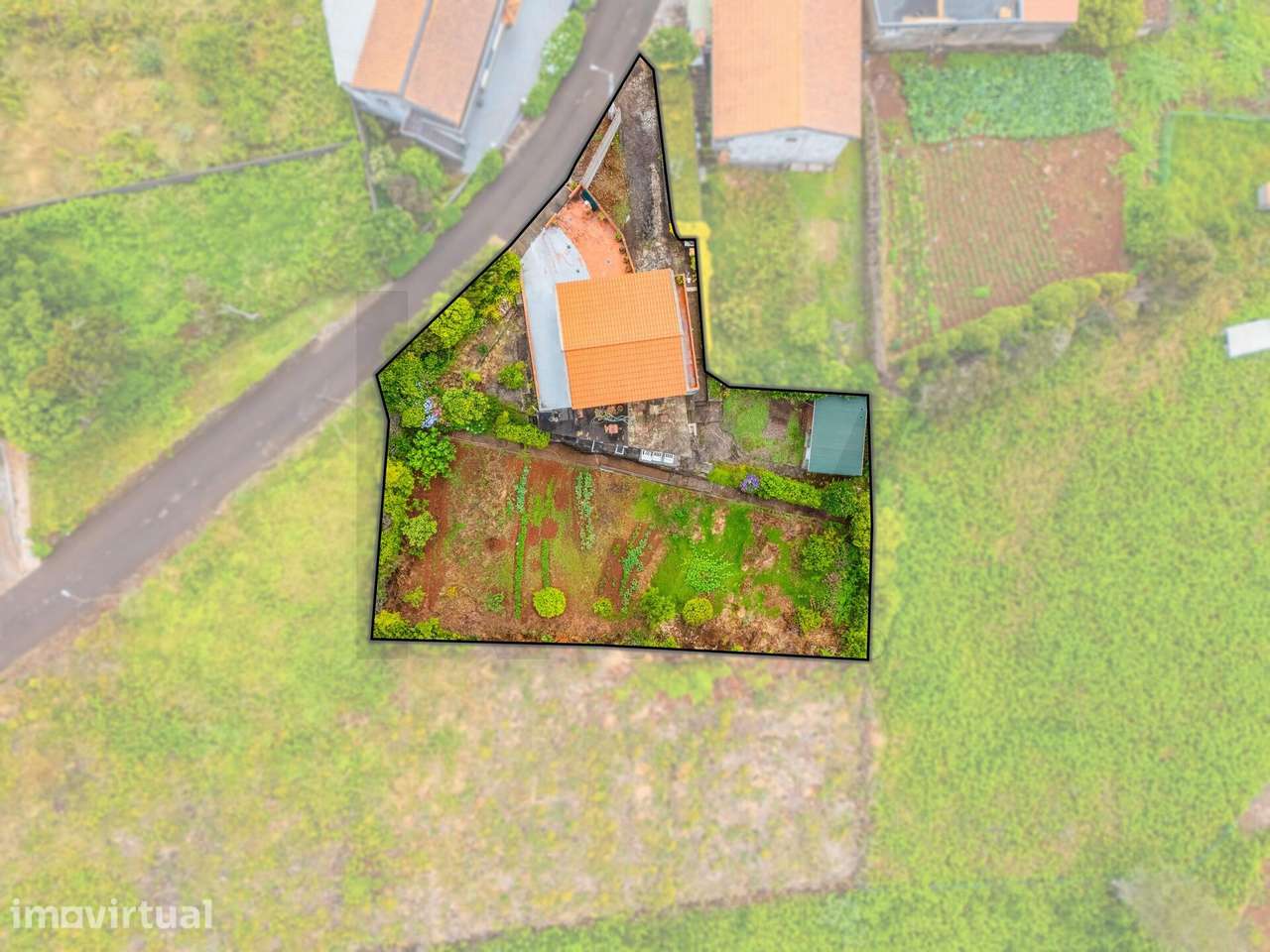 Moradia Unifamiliar com Terreno – Achadas da Cruz, Porto Moniz - Grande imagem: 2/29