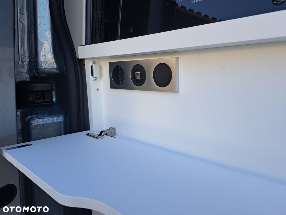 Volkswagen Crafter - 23