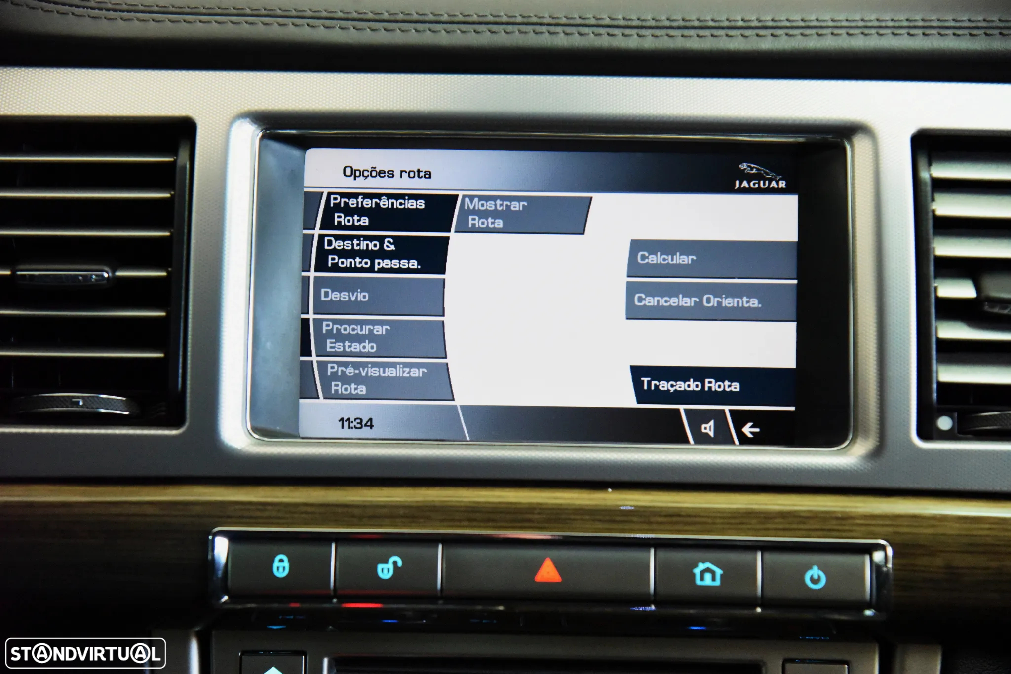 Jaguar XF 2.7 D V6 Luxury - 25