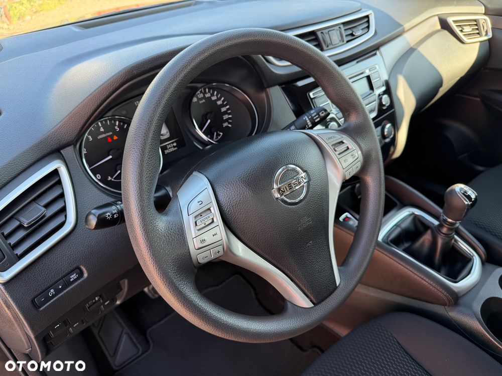 Nissan Qashqai 1.2 DIG-T Tekna EU6 - 17