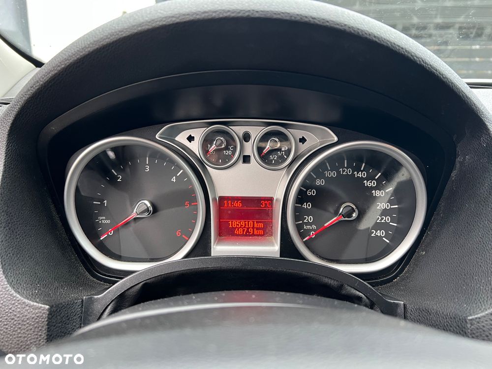 Ford Kuga 2.0 TDCi 4x4 Titanium - 10