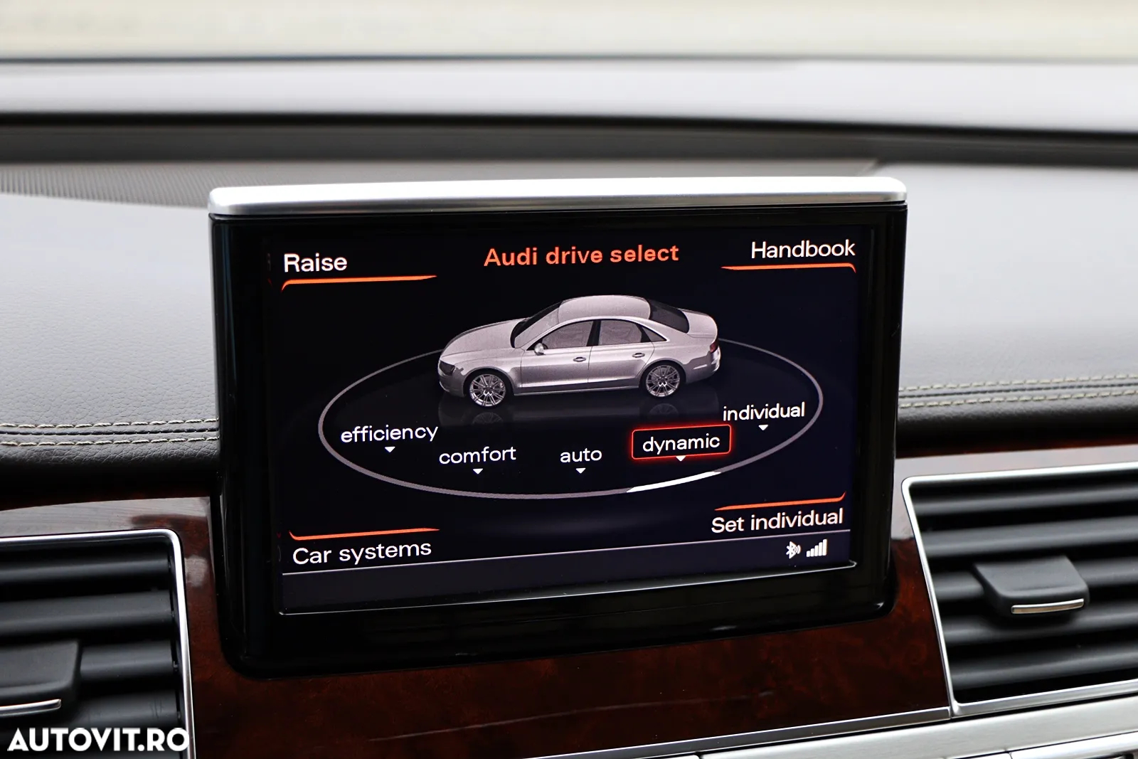 Audi S8 4.0 TFSI quattro Tiptronic - 32