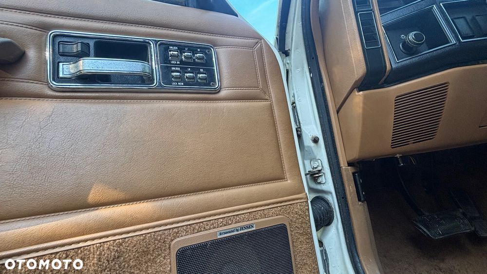 Jeep Cherokee - 15
