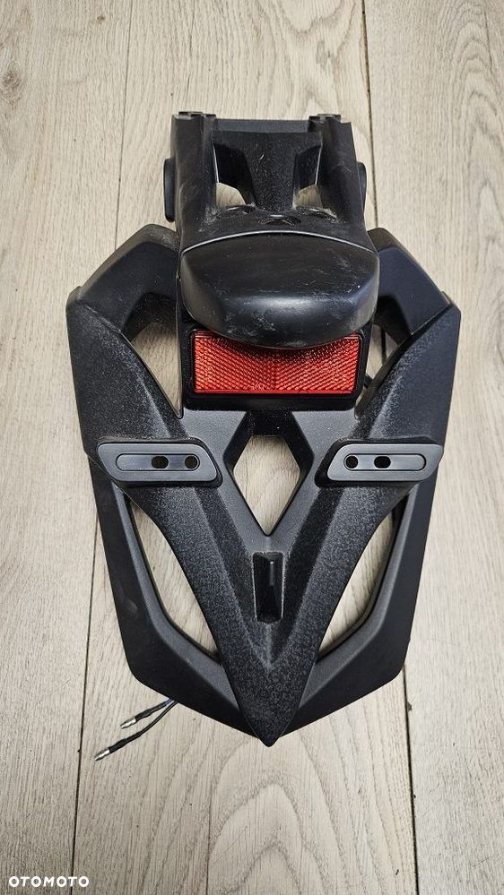 Uchwyt tablicy podświetlanie Yamaha T-Max 530 BC3-21629 - 10