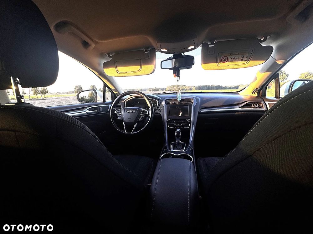 Ford Mondeo - 24