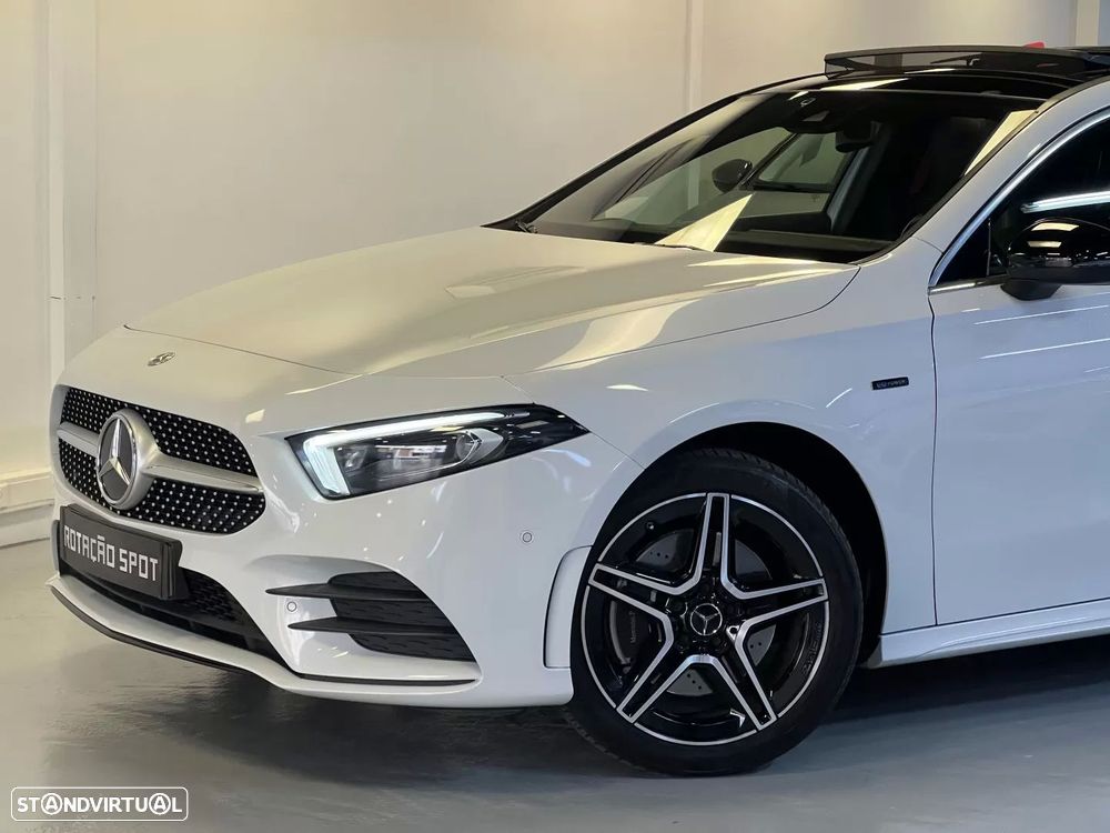 Mercedes-Benz A 250 e 8G-DCT AMG Line - 42