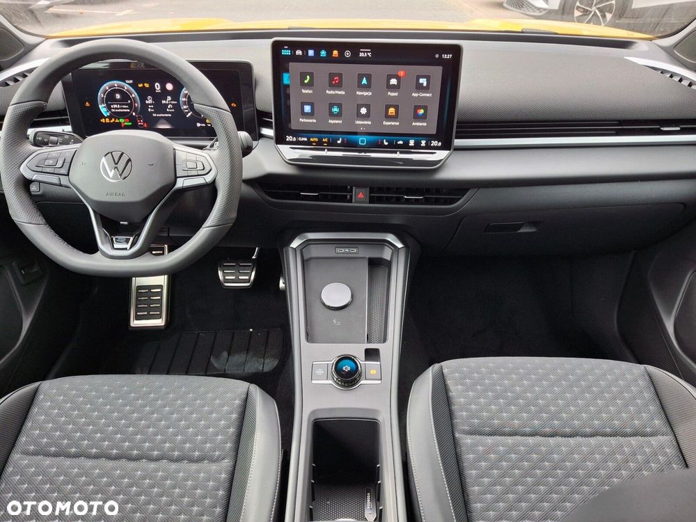 Volkswagen T-Roc 1.5 eTSI R-Line DSG - 22
