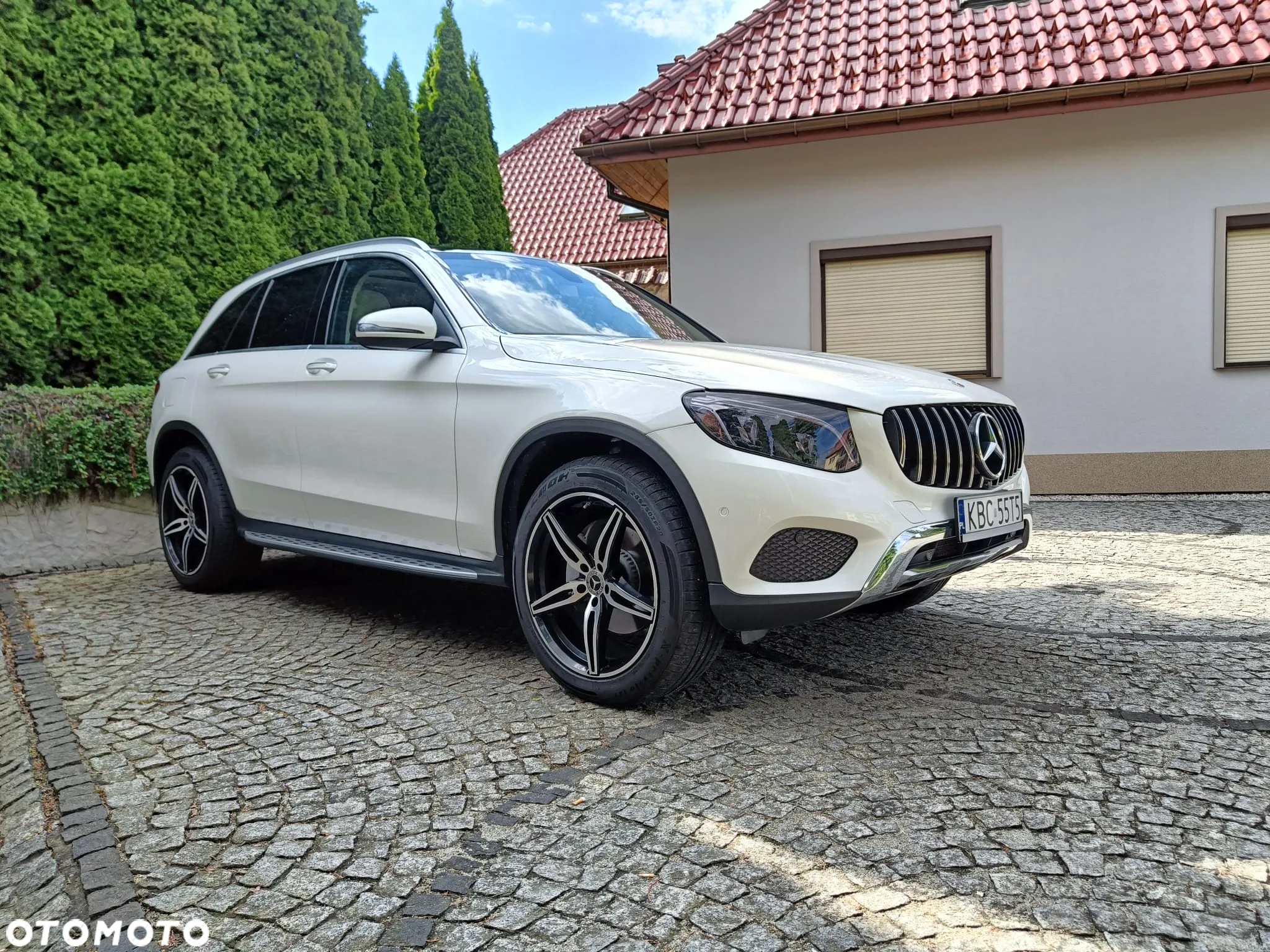 Mercedes-Benz GLC - 14