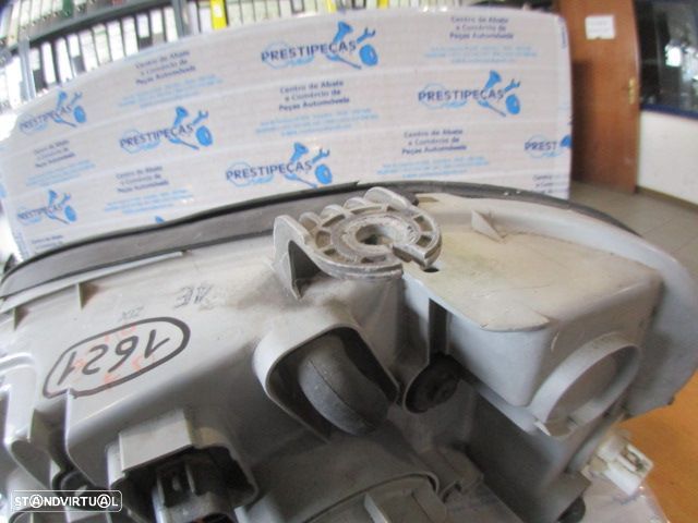 Farol Far1621 KIA CARNIVAL 2005 2.9CRDI  16V 145Cv 5P AZUL DRT H7 + H7 ORIGINAL - 3