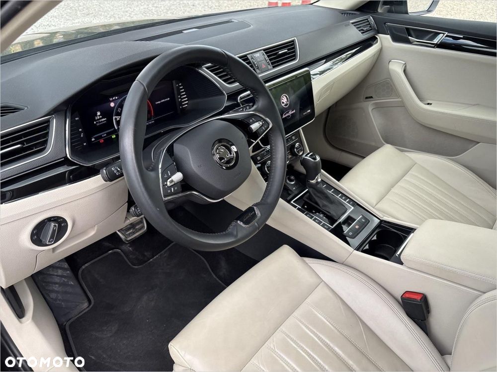 Skoda Superb 2.0 TSI L&K DSG - 9