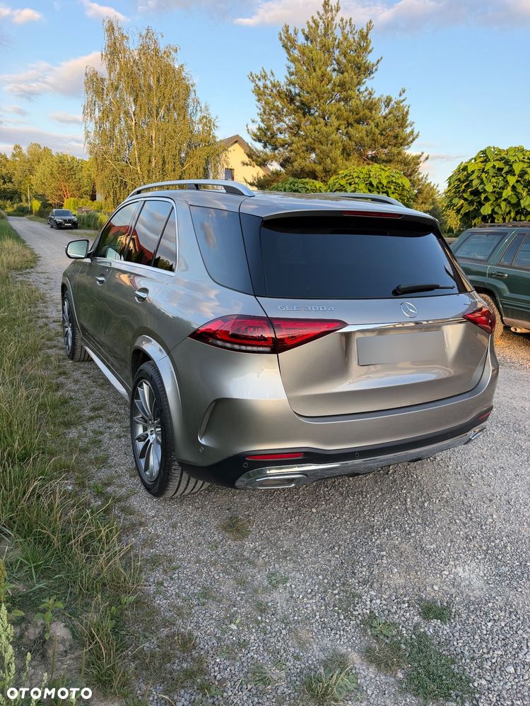 Mercedes-Benz GLE 300 d 4-Matic - 6