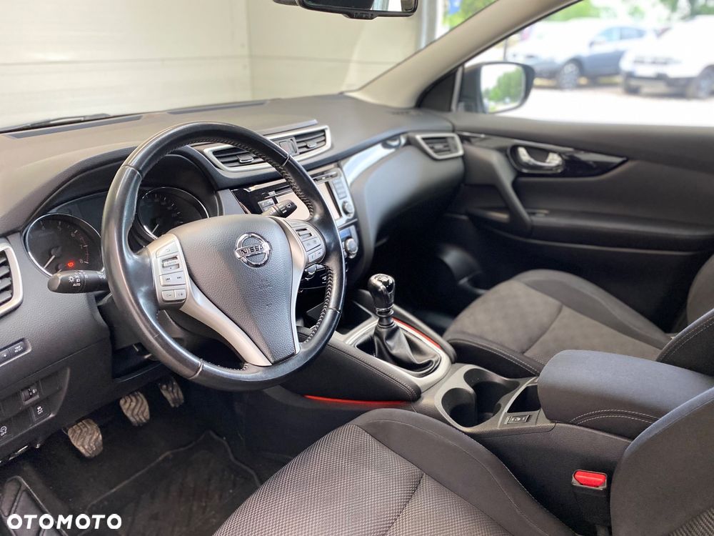 Nissan Qashqai 1.2 DIG-T N-Tec EU6 - 10