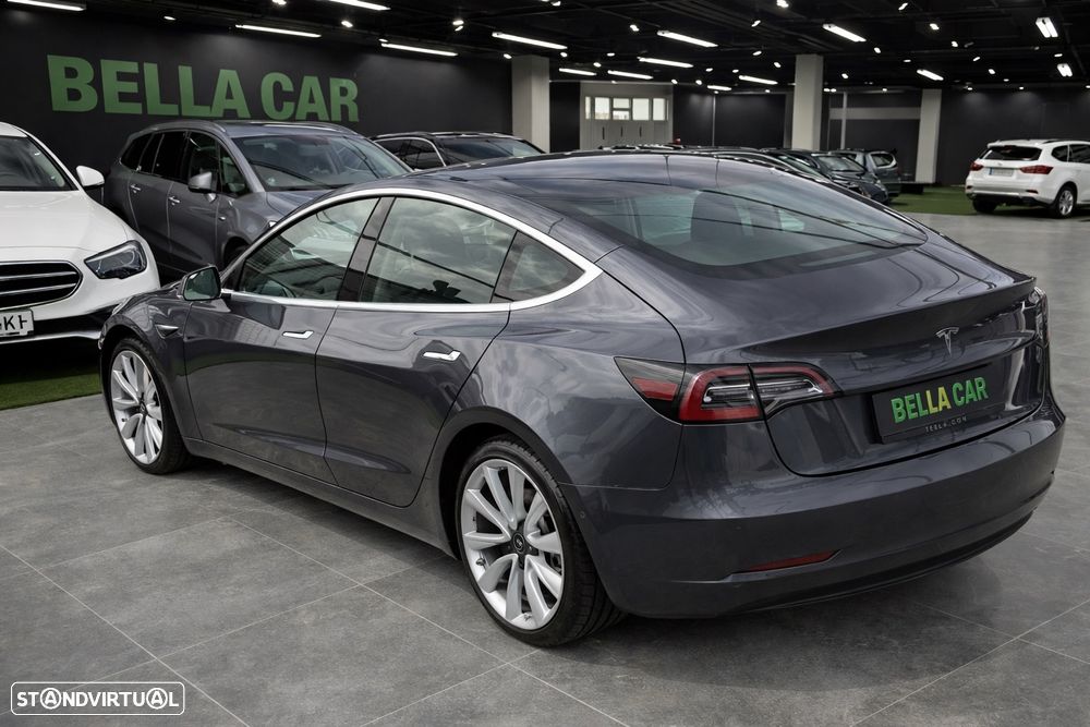 Tesla Model 3 Standard Range Plus RWD - 5