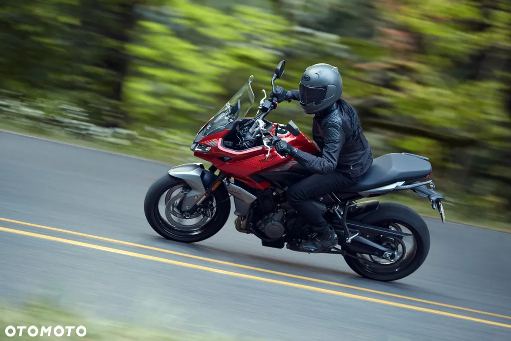 Triumph Tiger - 12