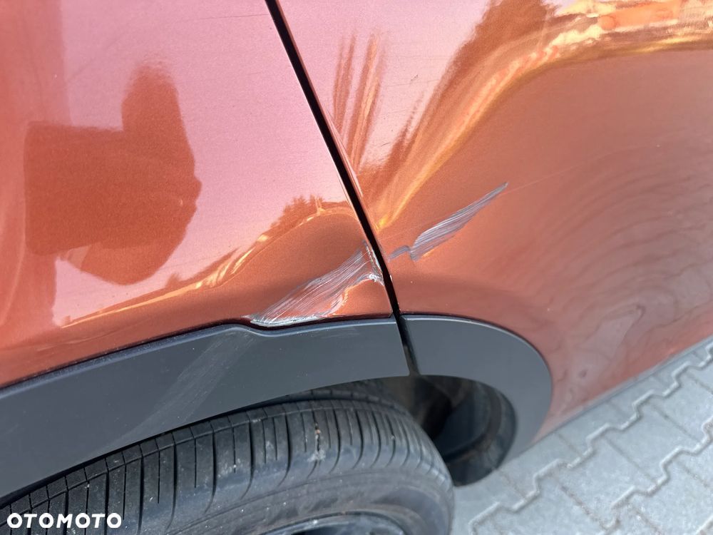 Land Rover Discovery Sport - 18
