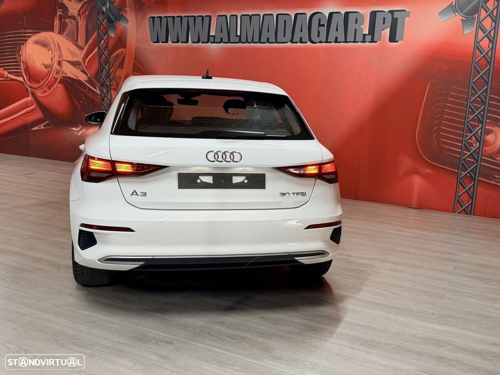 Audi A3 Sportback 30 TFSI Advanced - 4