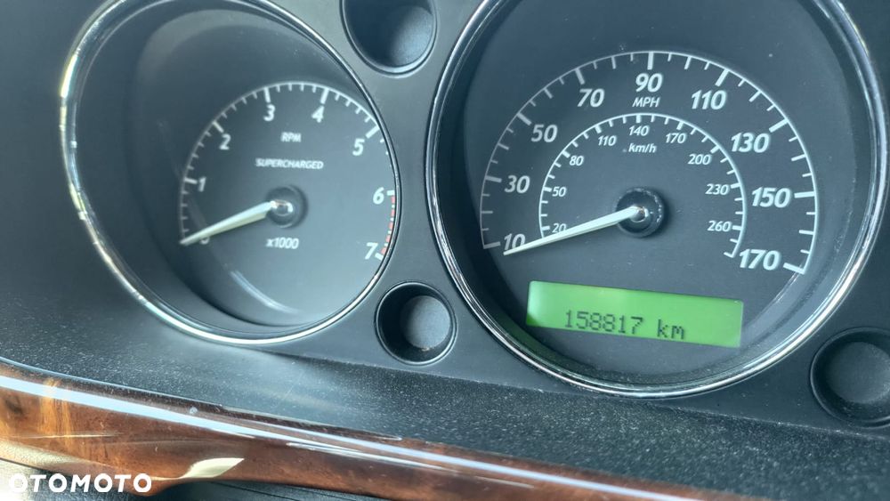 Jaguar XJR 4.2 - 14