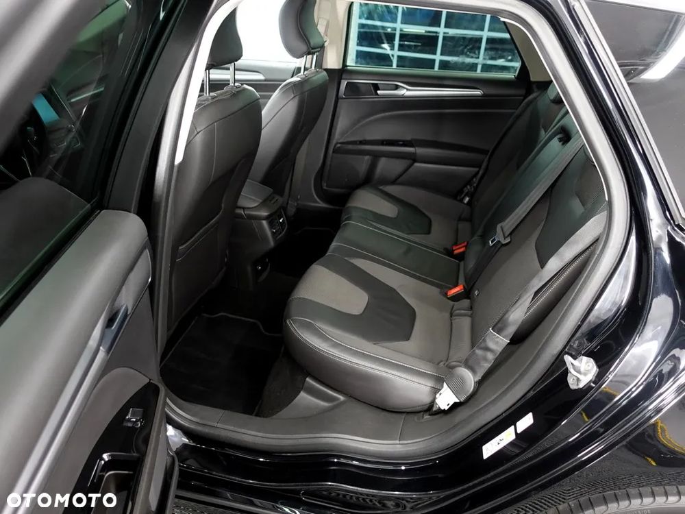 Ford Mondeo 2.0 TDCi Titanium - 10