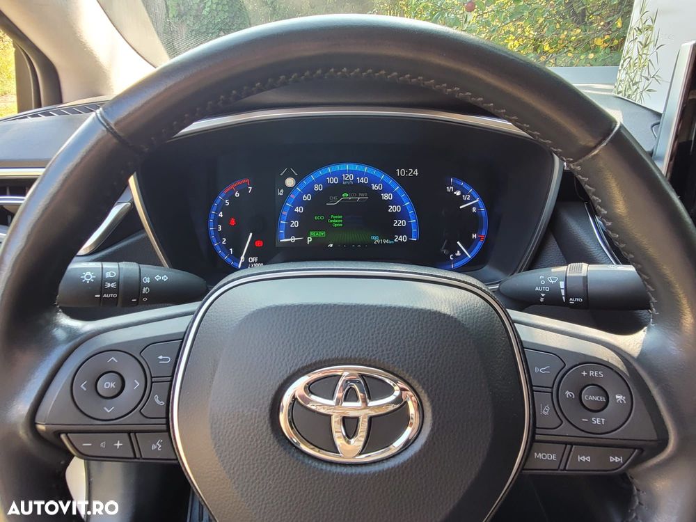 Toyota Corolla 1.8 HSD Dynamic - 12