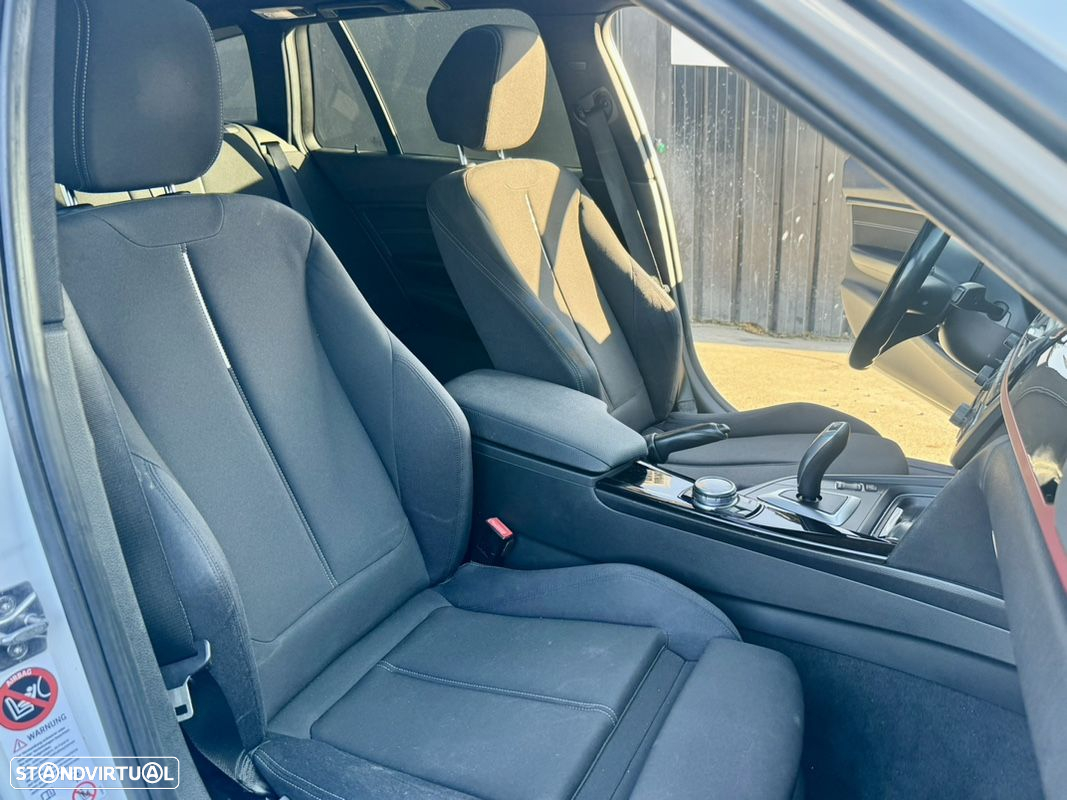 BMW 320 d Touring xDrive Pack M Auto - 59