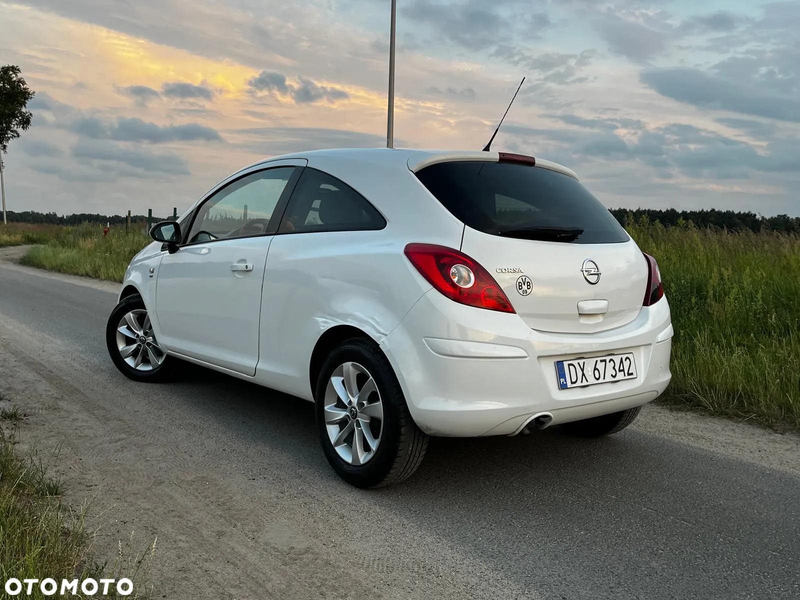 Opel Corsa - 4