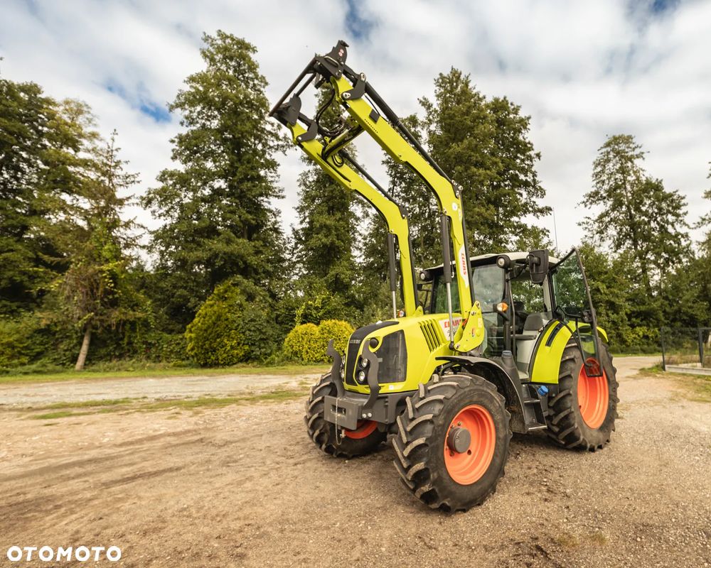 Claas Arion 420 - 13