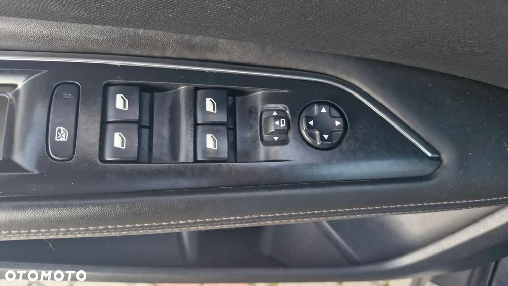 Peugeot 3008 BlueHDi 120 Stop & Start Allure - 21