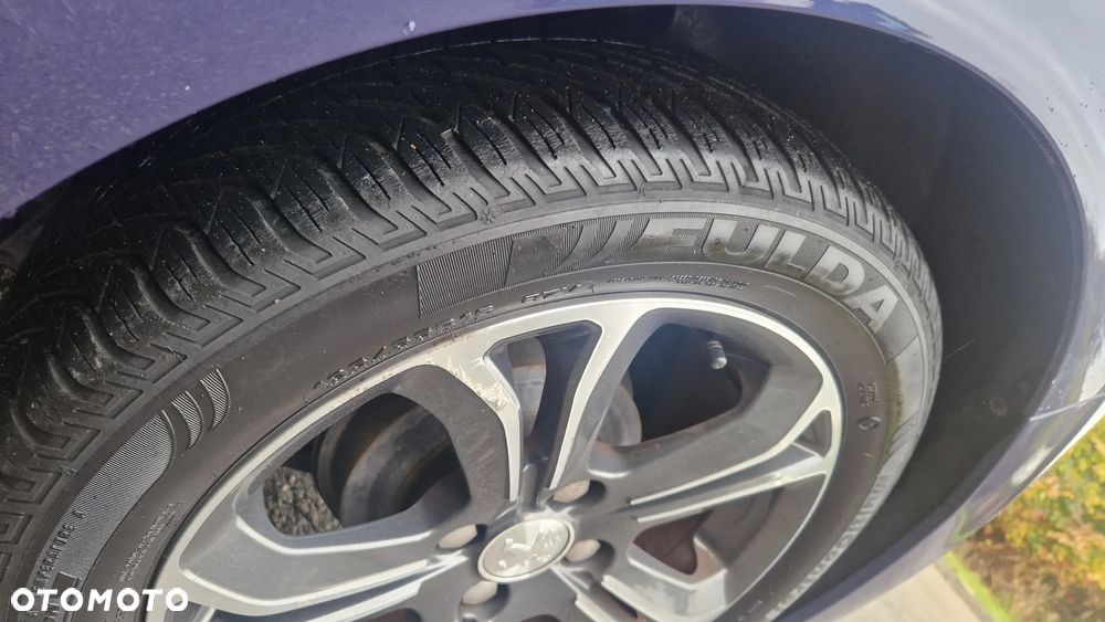 Peugeot 208 1.2 PureTech Active - 7