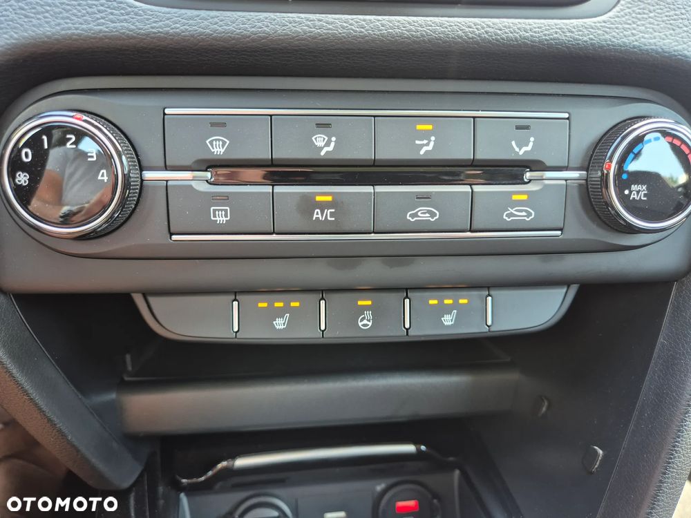 Kia XCeed 1.4 T-GDI OPF DCT7 PLATINUM EDITION - 30