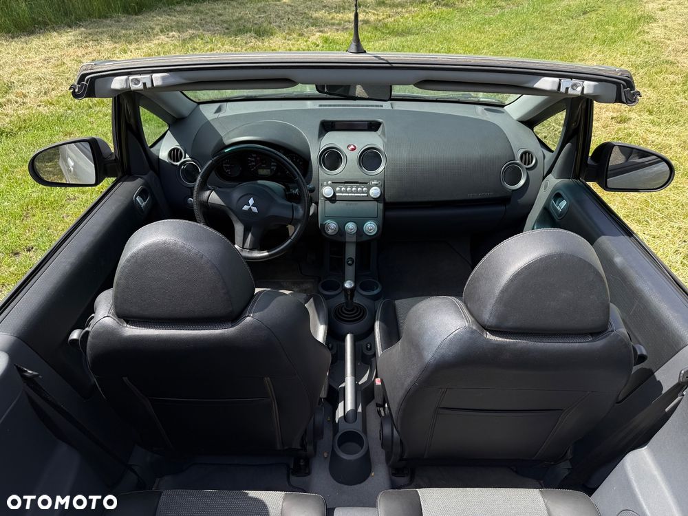 Mitsubishi Colt 1.5 Invite - 12