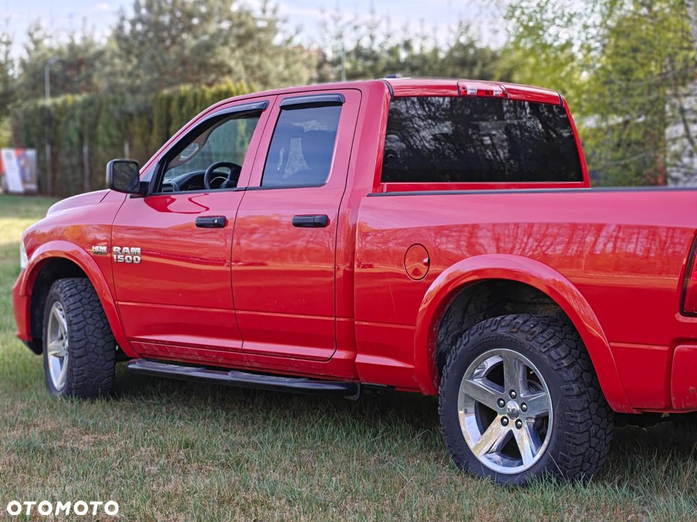 Dodge RAM 5.7 4x4 - 10