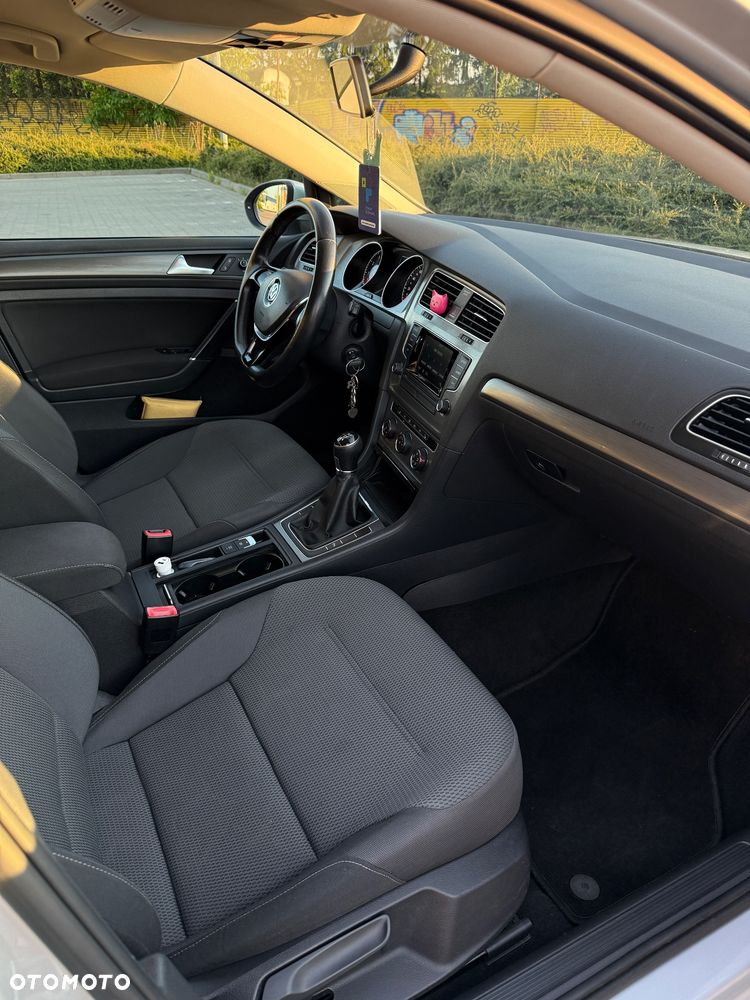 Volkswagen Golf 1.2 TSI Comfortline - 14