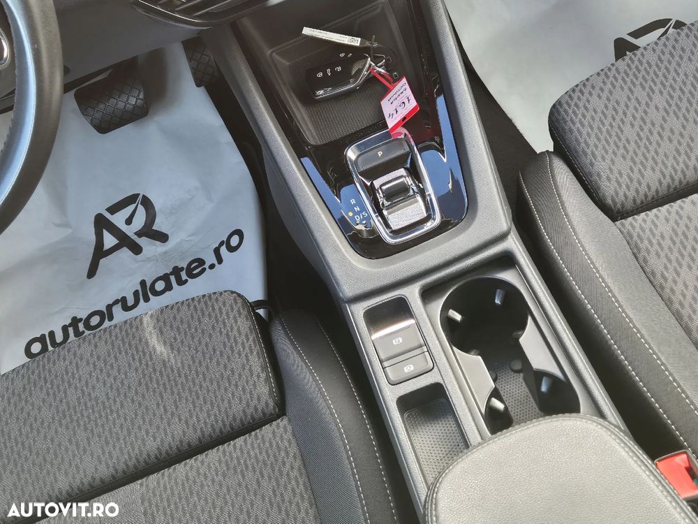 Skoda Octavia Combi 2.0 TDI DSG Ambition - 20