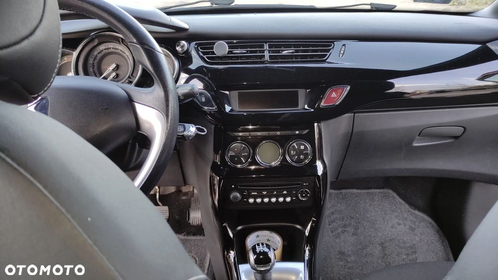 Citroën DS3 1.6 VTi SoChic - 6