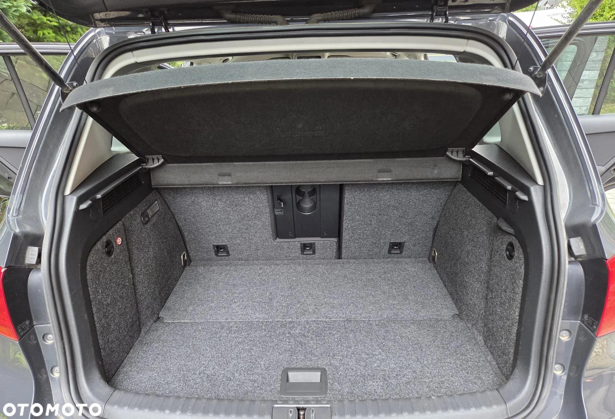 Volkswagen Tiguan - 14