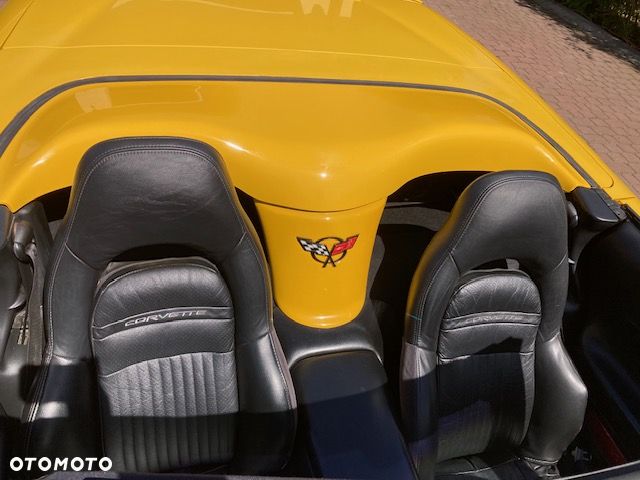 Chevrolet Corvette Convertible 5.7 - 18