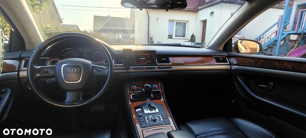 Audi A8 3.2 FSI Quattro - 4