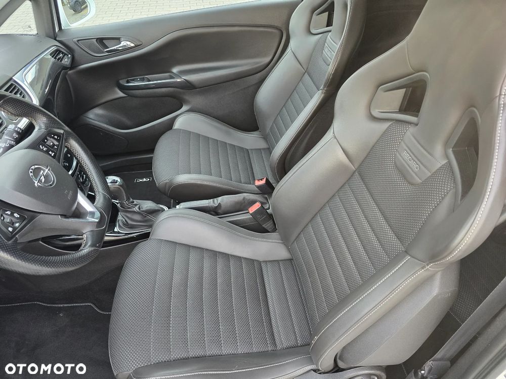 Opel Corsa 1.6 Turbo OPC Nürburgring Edition - 9