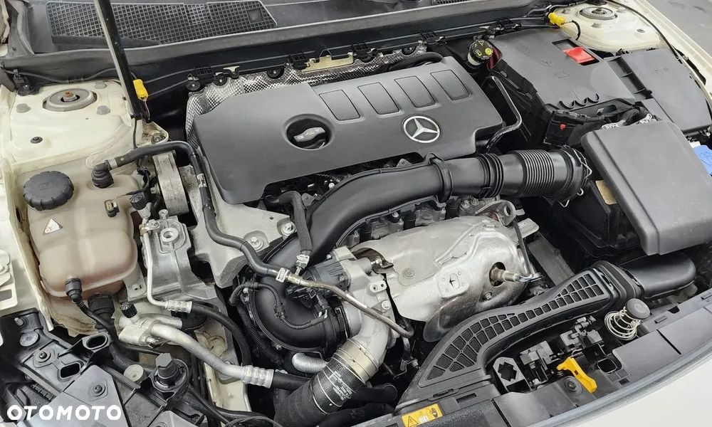 Mercedes-Benz Klasa A 220 4Matic 7G-DCT - 10