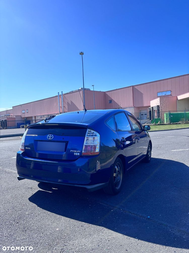 Toyota Prius 1.5 VVT-i Sol (nav) - 6