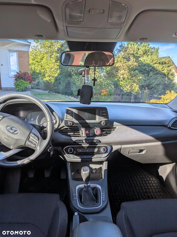 Hyundai i30 1.4 Comfort - 7