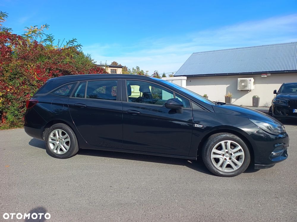 Opel Astra 1.5 D Start/Stop Business Edition - 4