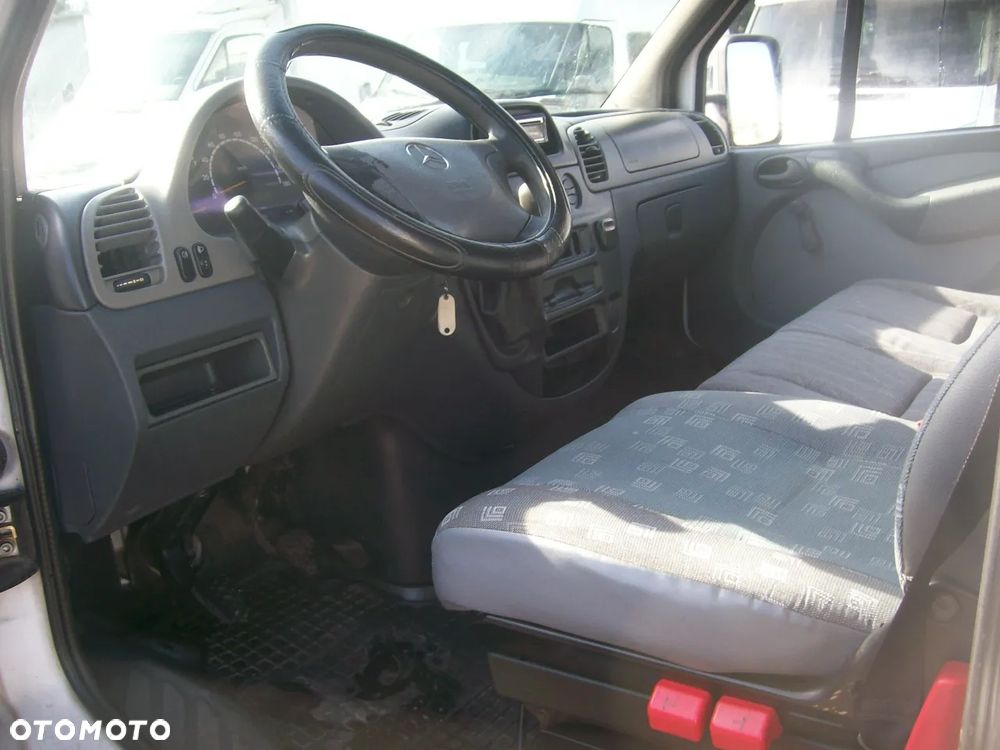 Mercedes-Benz Sprinter - 7