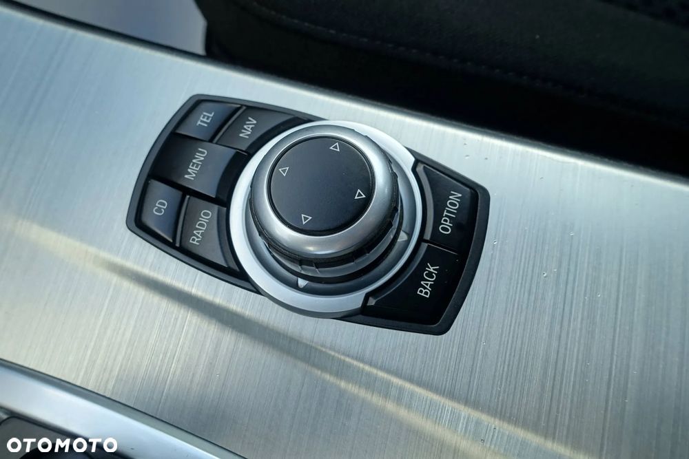 BMW X3 xDrive20d - 25