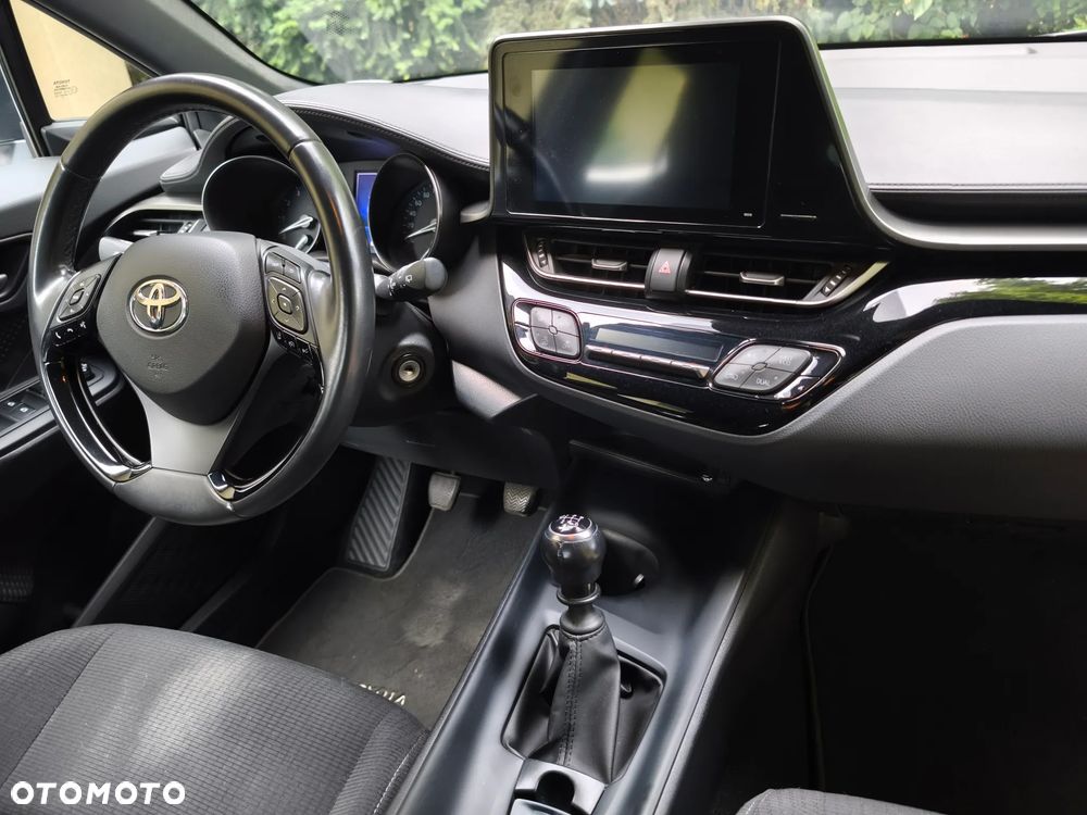 Toyota C-HR 1.2 T Premium - 27