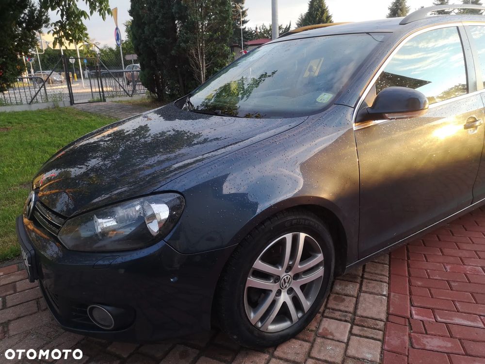 Volkswagen Golf 1.6 TDI DPF Highline - 28
