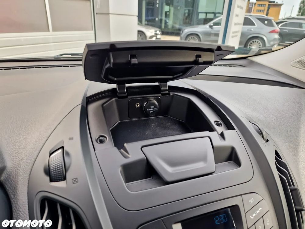 Ford TRANSIT COURIER - 10